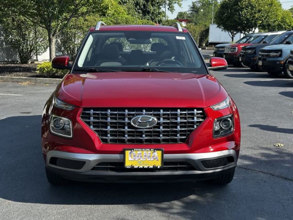 Certified 2023 Hyundai Venue SEL SUV