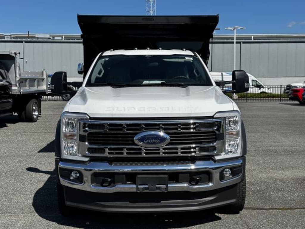 New 2026 Ford F-550SD XL Chassis