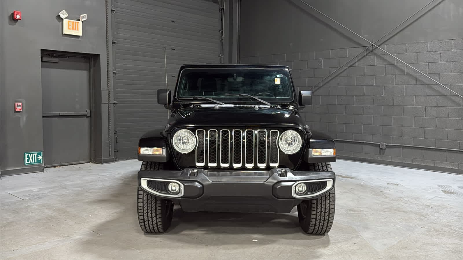 2023 Jeep Gladiator