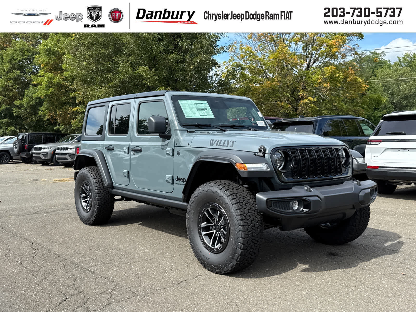 New 2026 Jeep Wrangler 4-DOOR WILLYS Sport Utility