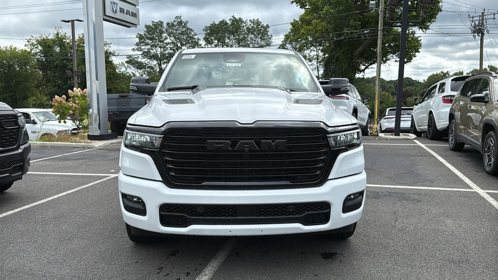 New 2027 Ram 1500 LARAMIE CREW CAB 4X4 5'7 BOX Pickup