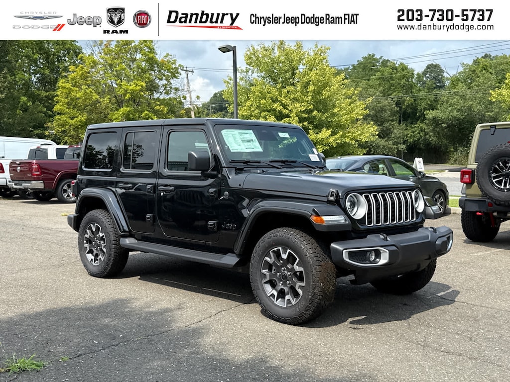 New 2026 Jeep Wrangler 4-DOOR SAHARA Sport Utility