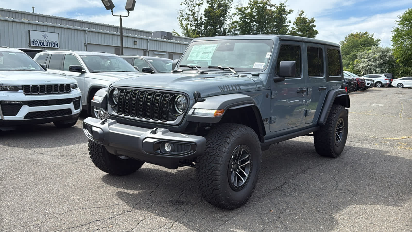 New 2026 Jeep Wrangler 4-DOOR WILLYS Sport Utility