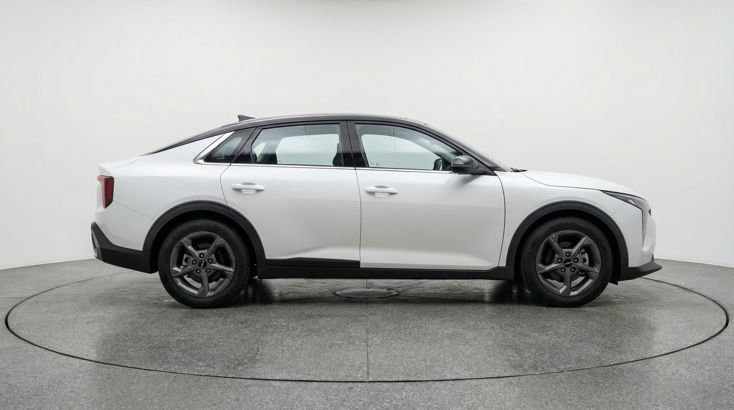 Thumbnail: 2025 Kia K4 - 10