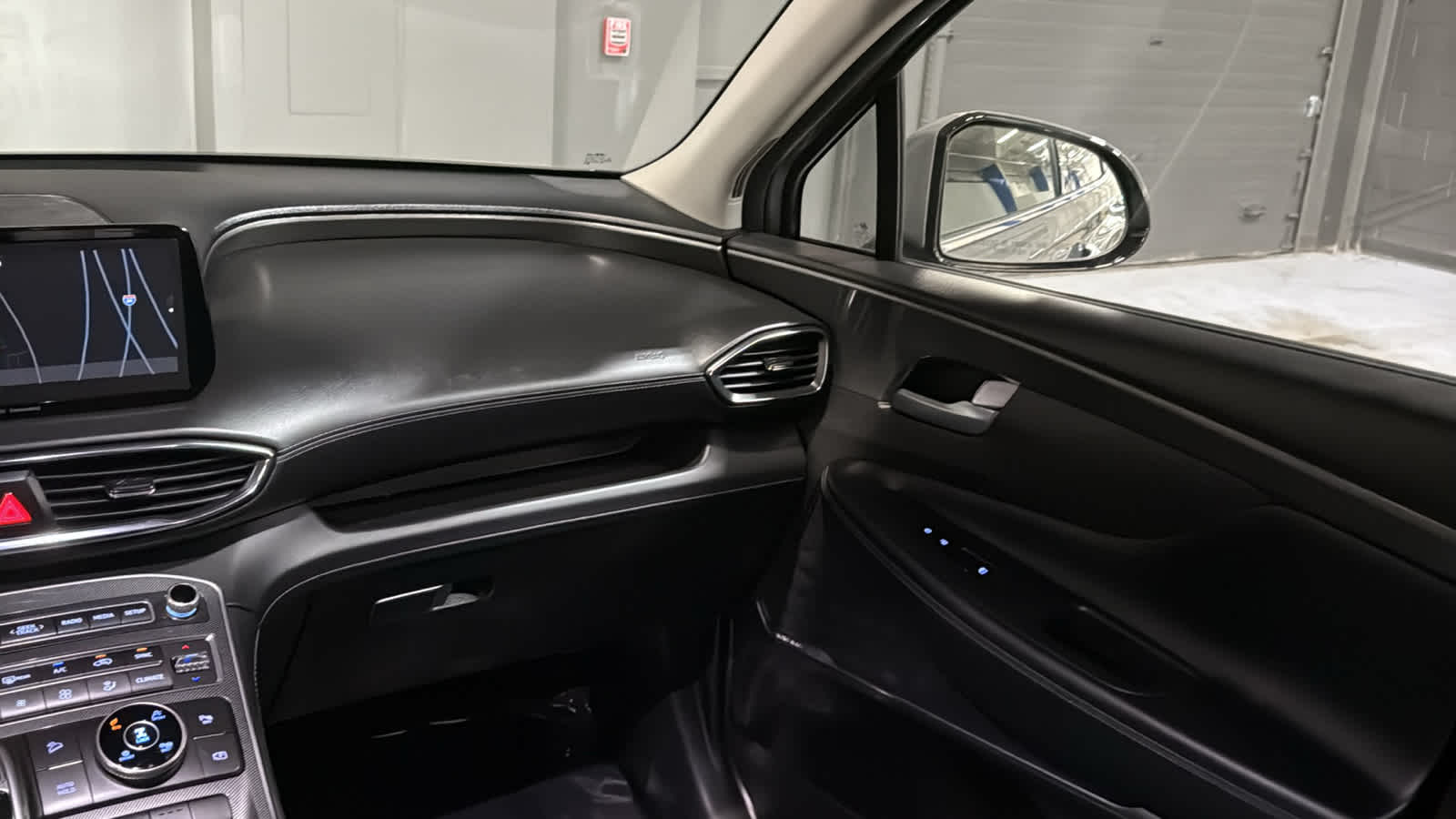 2023 Hyundai Santa Fe SEL Premium HEV - Photo 22