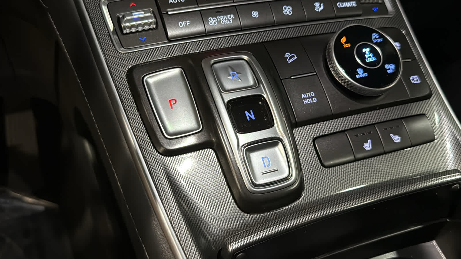 2023 Hyundai Santa Fe SEL Premium HEV - Photo 16