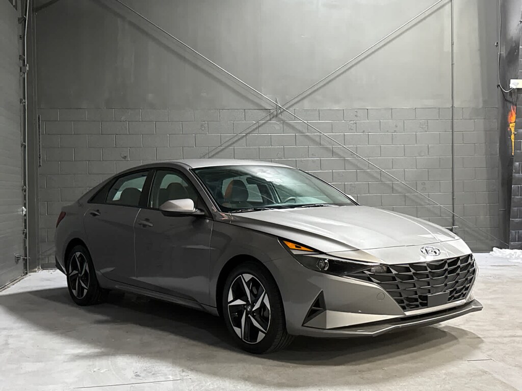 Certified 2023 Hyundai Elantra SEL IVT
