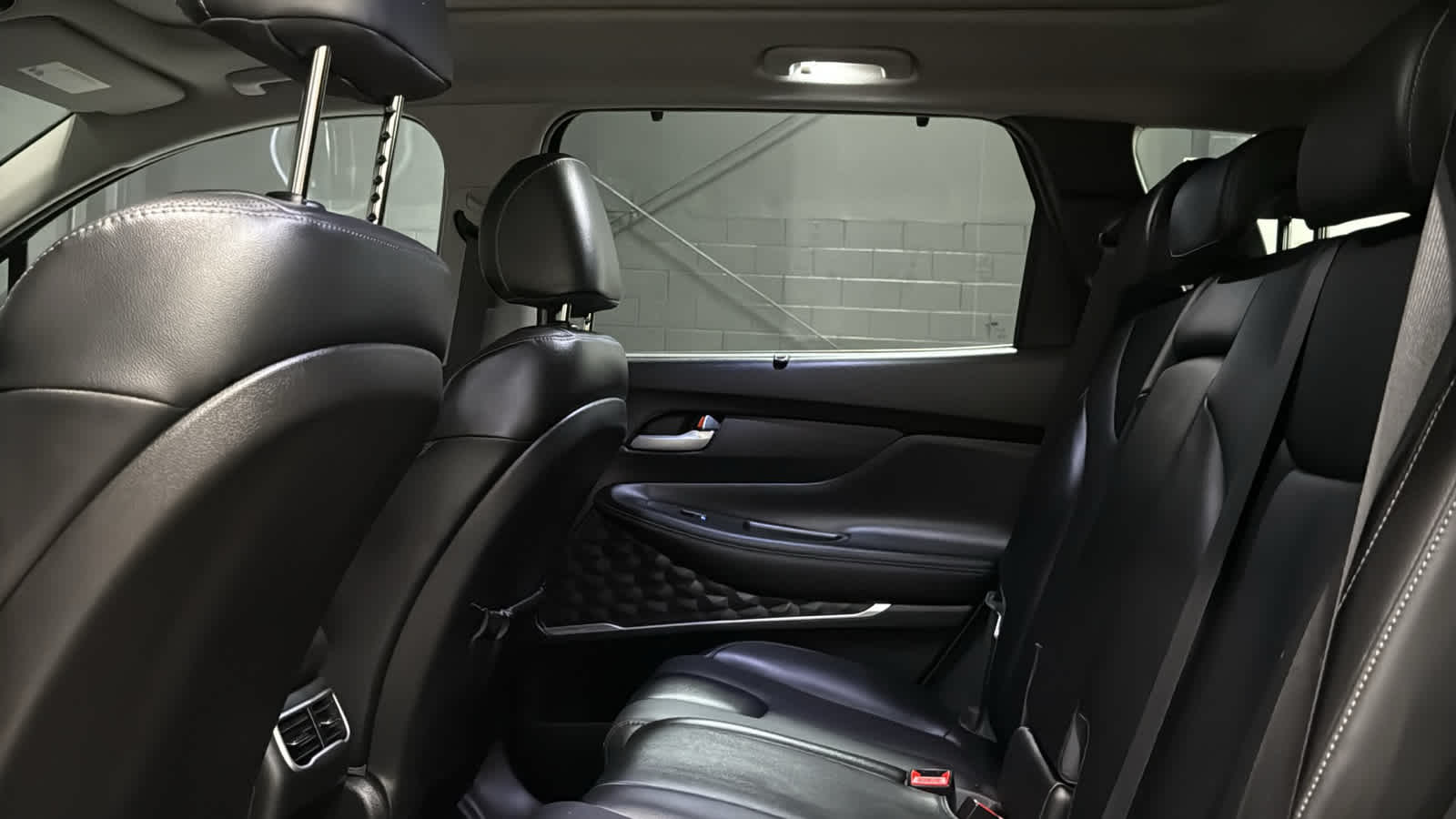 2023 Hyundai Santa Fe SEL Premium HEV - Photo 20