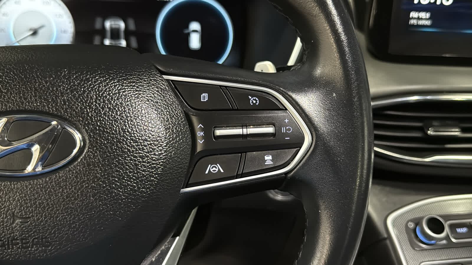 2023 Hyundai Santa Fe SEL - Photo 13