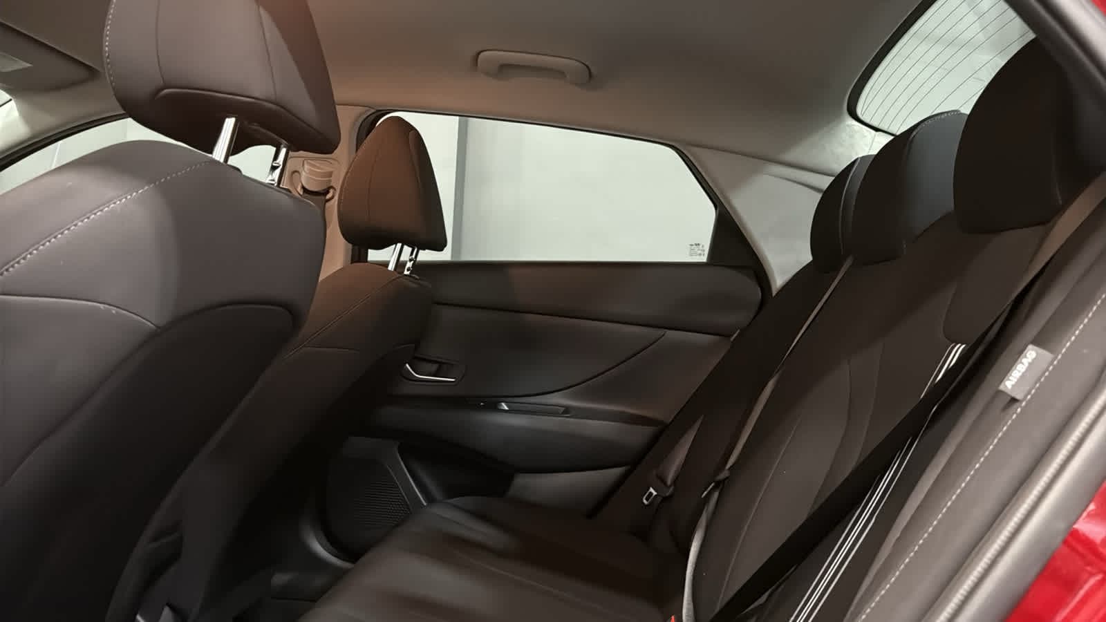 2024 Hyundai Elantra SEL - Photo 21