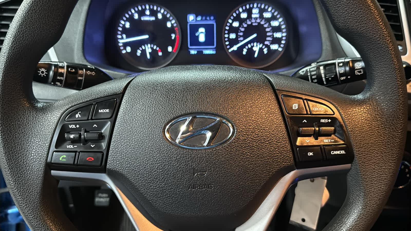2017 Hyundai Tucson SE - Photo 11