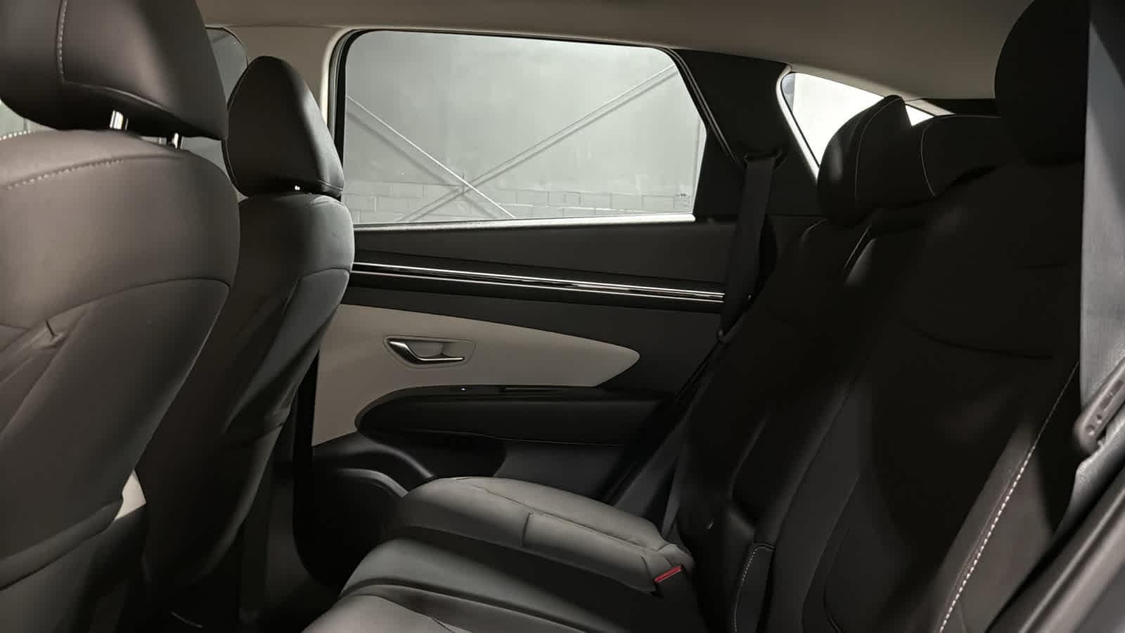 2024 Hyundai Tucson SE - Photo 21