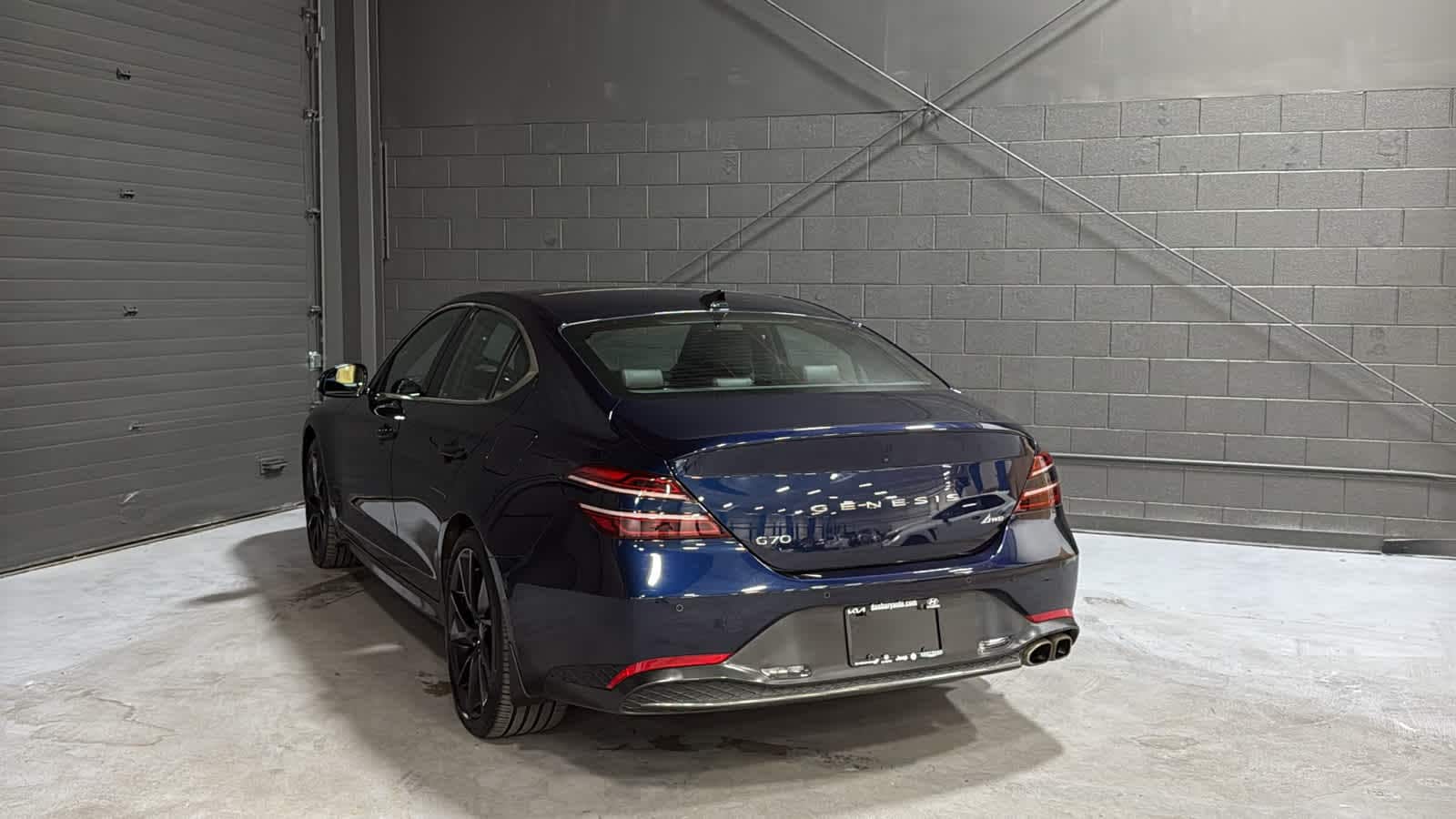 2023 GENESIS G70 Standard - Photo 6