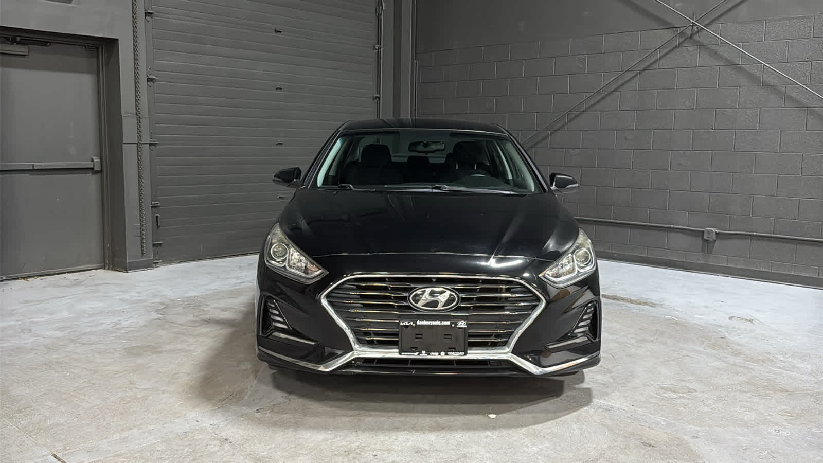 Used 2018 Hyundai Sonata SEL with VIN 5NPE34AF7JH650679 for sale in Danbury, CT
