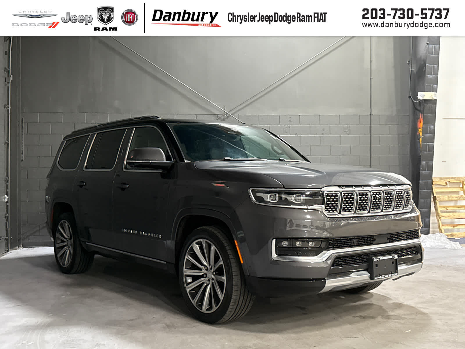 2022 Jeep Grand Wagoneer