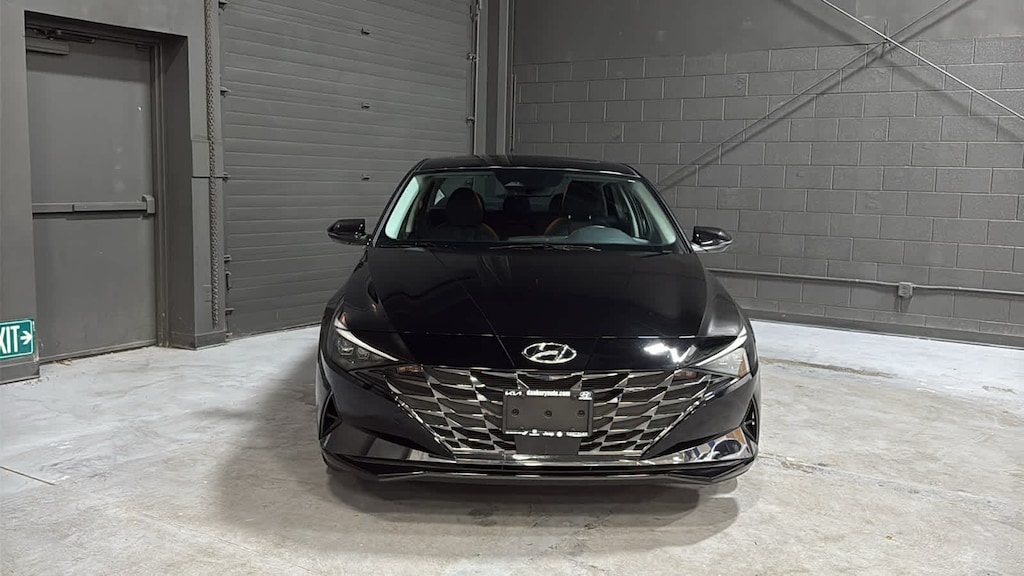 Certified 2023 Hyundai Elantra Limited IVT