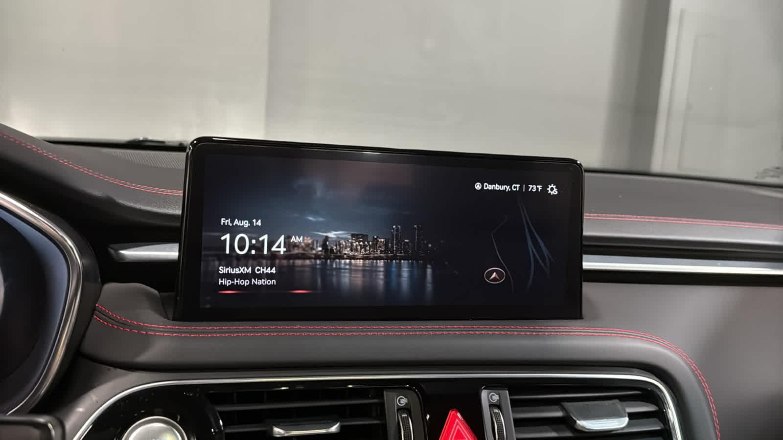 2023 GENESIS G70 Standard - Photo 15