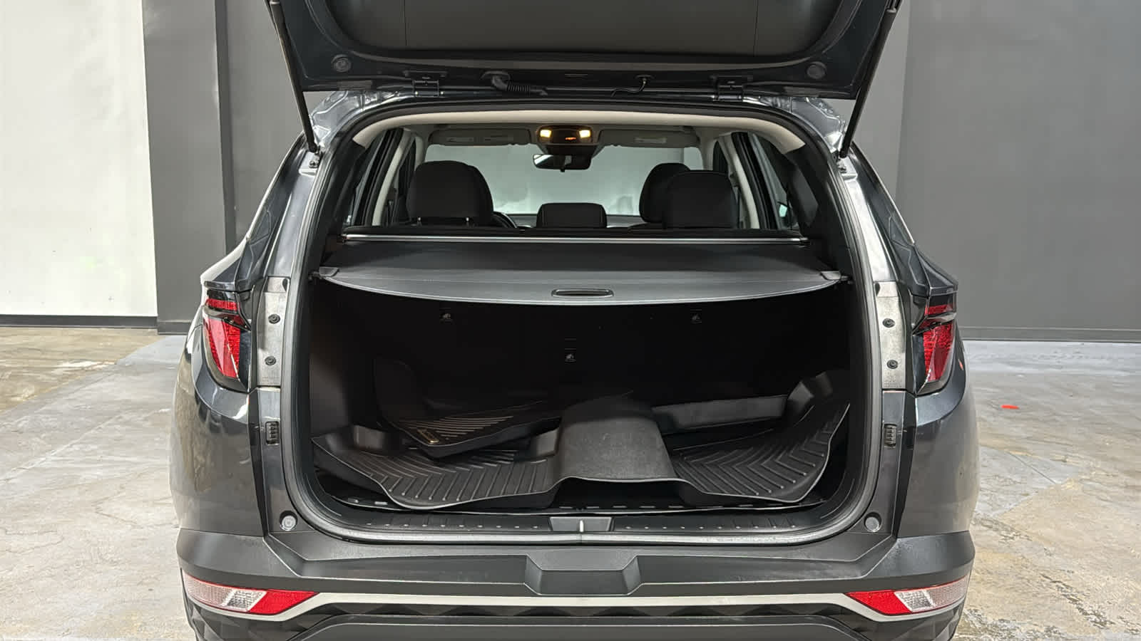 2024 Hyundai Tucson SE - Photo 25