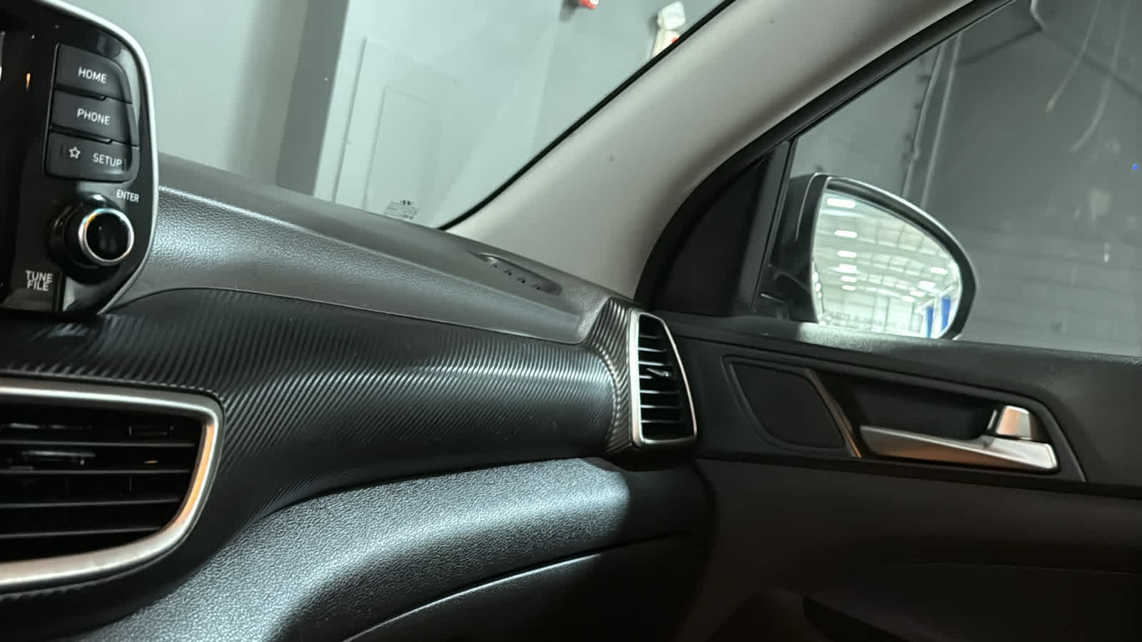 2019 Hyundai Tucson SE - Photo 18