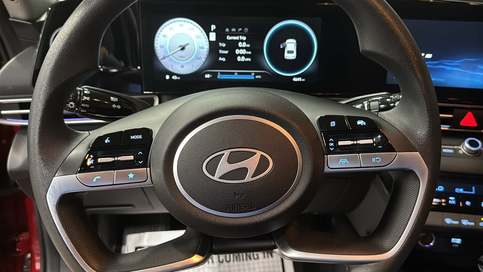 2024 Hyundai Elantra SEL - Photo 11