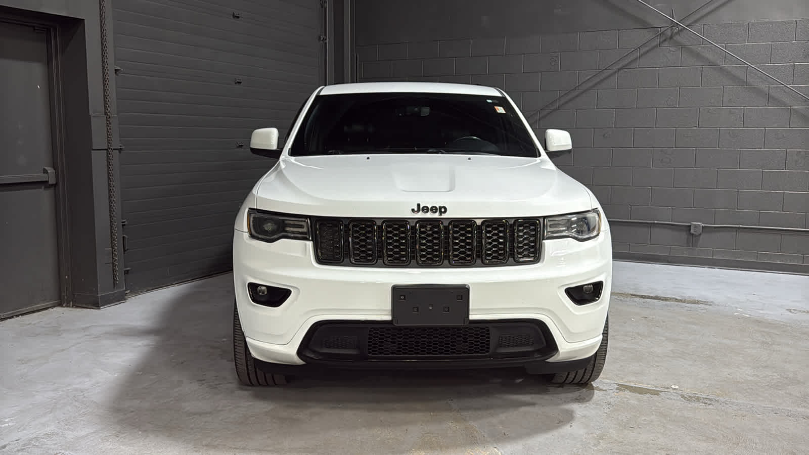 Used 2020 Jeep Grand Cherokee Altitude 4x4