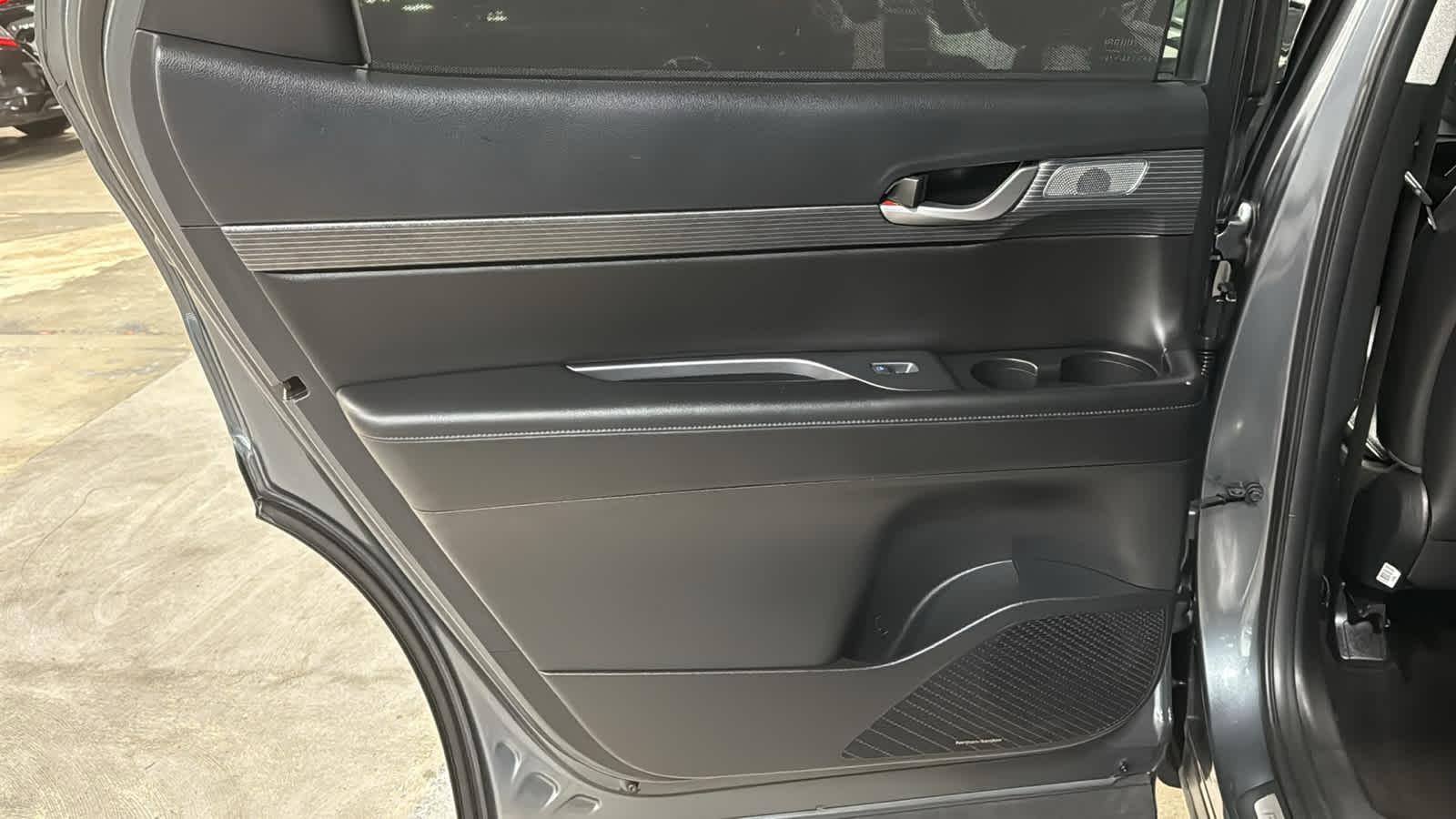2024 Hyundai Palisade Limited - Photo 20