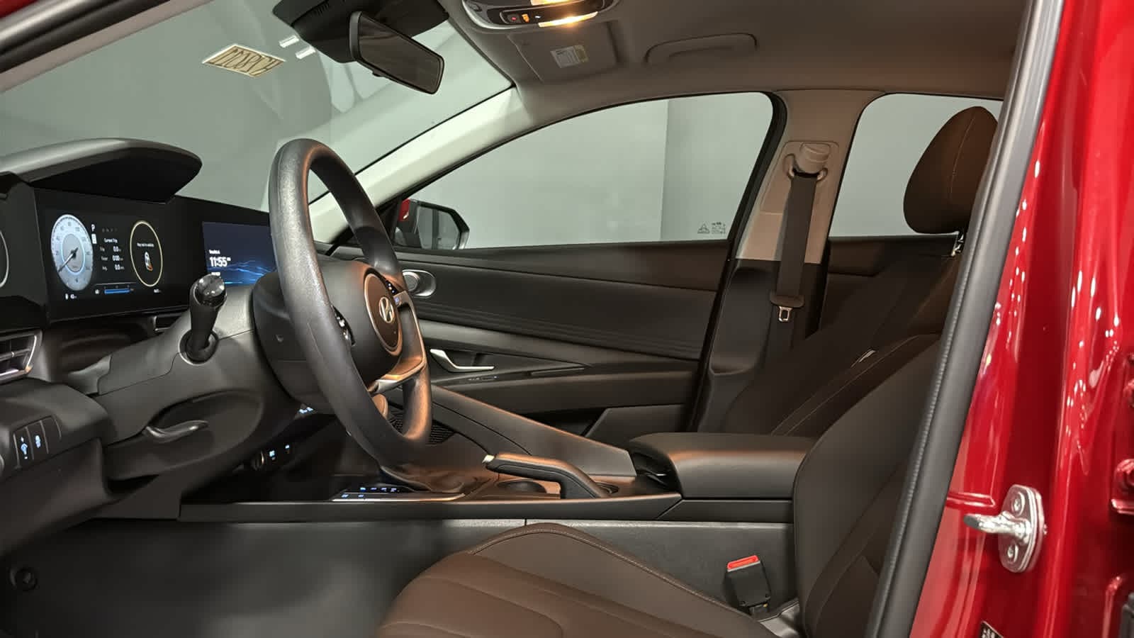2024 Hyundai Elantra SEL - Photo 10