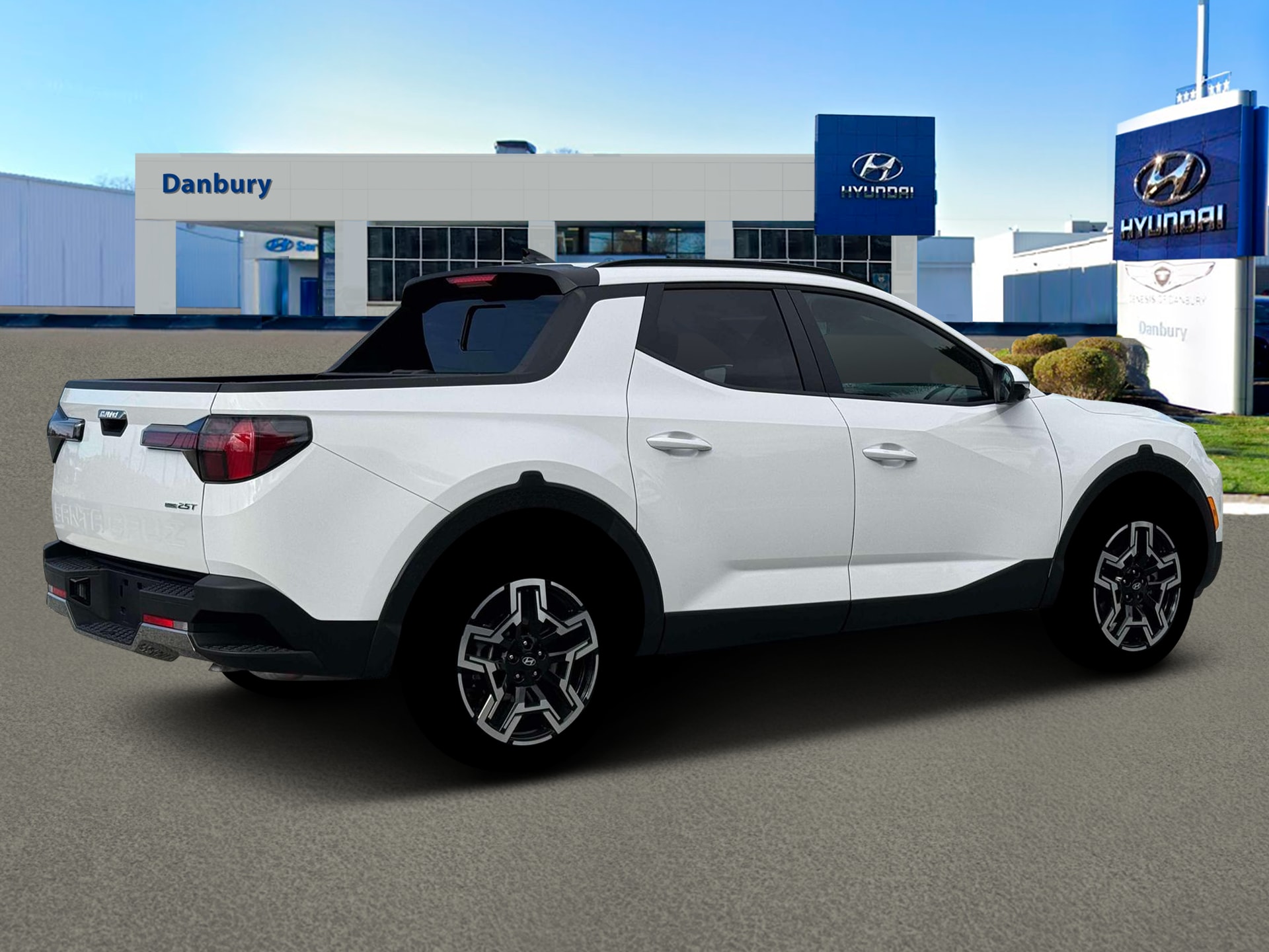 2026 Hyundai Santa Cruz Limited - Photo 8