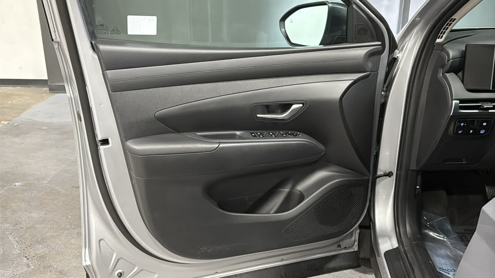 2025 Hyundai Tucson SEL Convenience - Photo 9