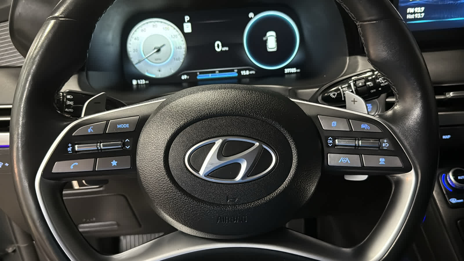 2024 Hyundai Palisade Limited - Photo 11