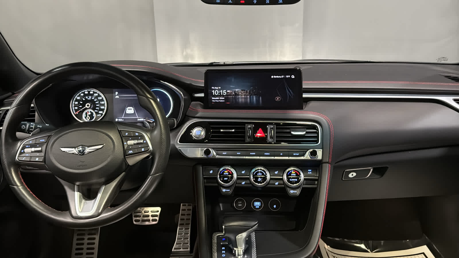 2023 GENESIS G70 Standard - Photo 24