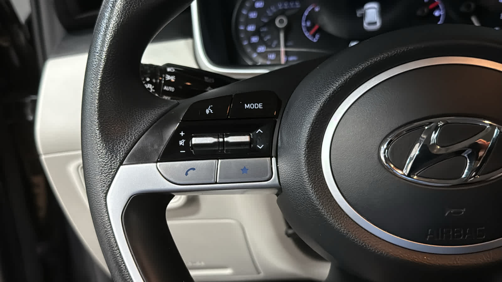 2024 Hyundai Tucson SE - Photo 12