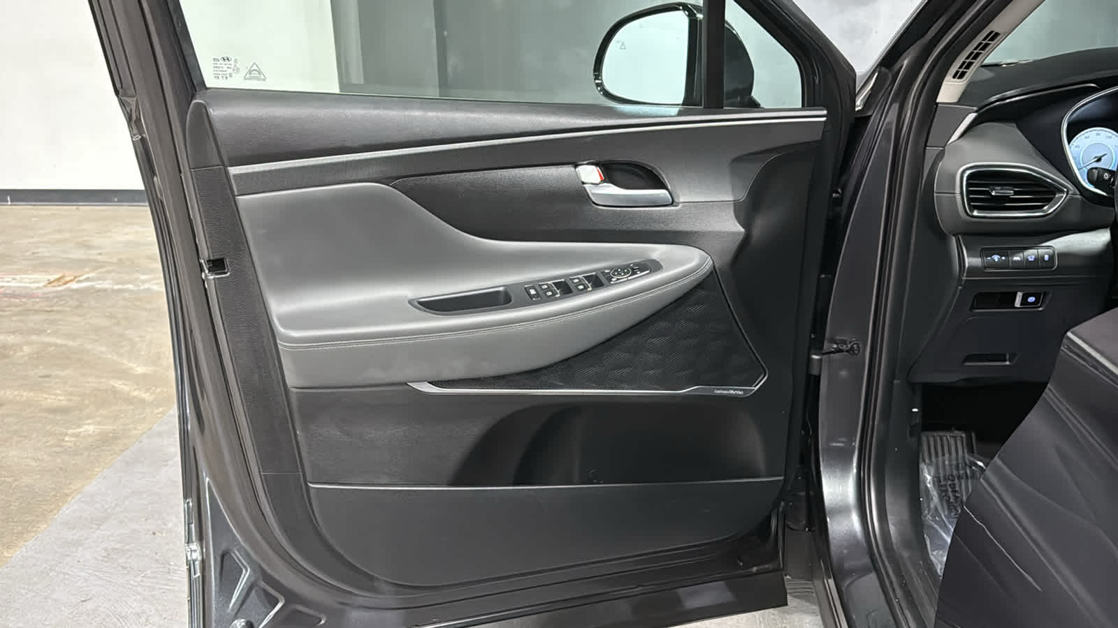 2023 Hyundai Santa Fe SEL - Photo 9