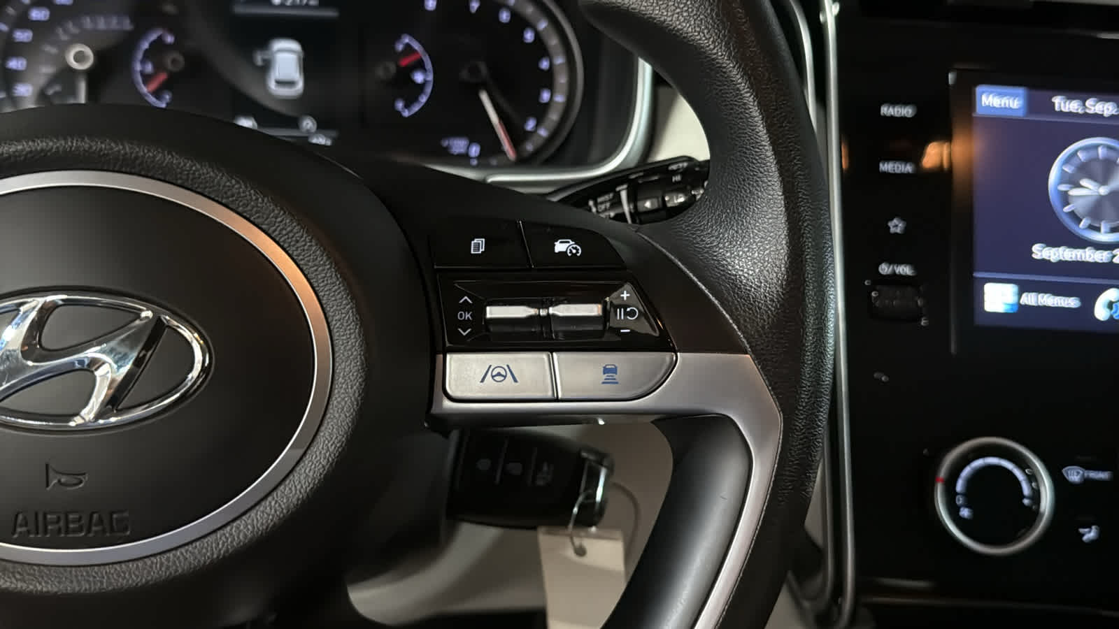 2024 Hyundai Tucson SE - Photo 13