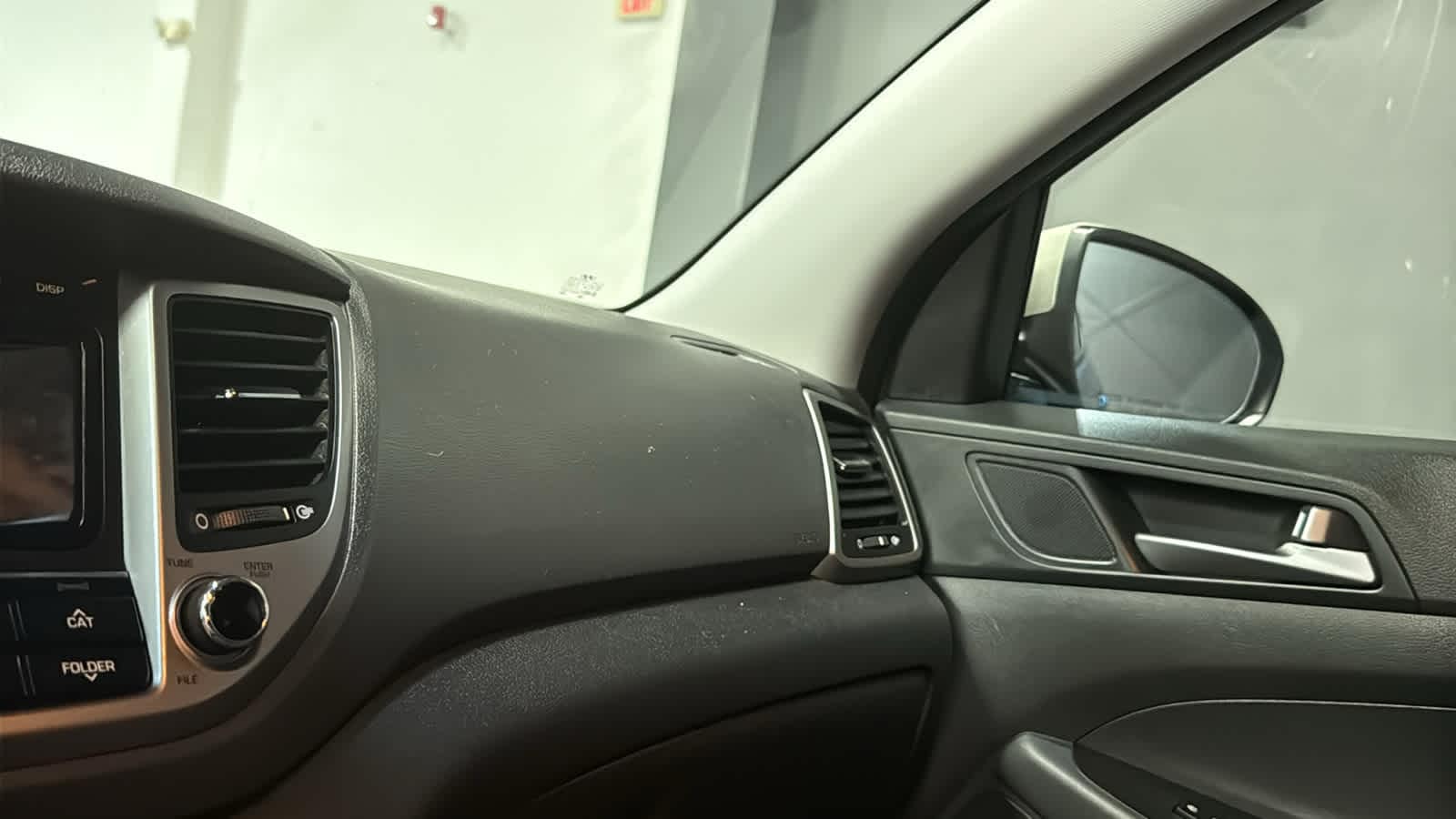 2017 Hyundai Tucson SE - Photo 17
