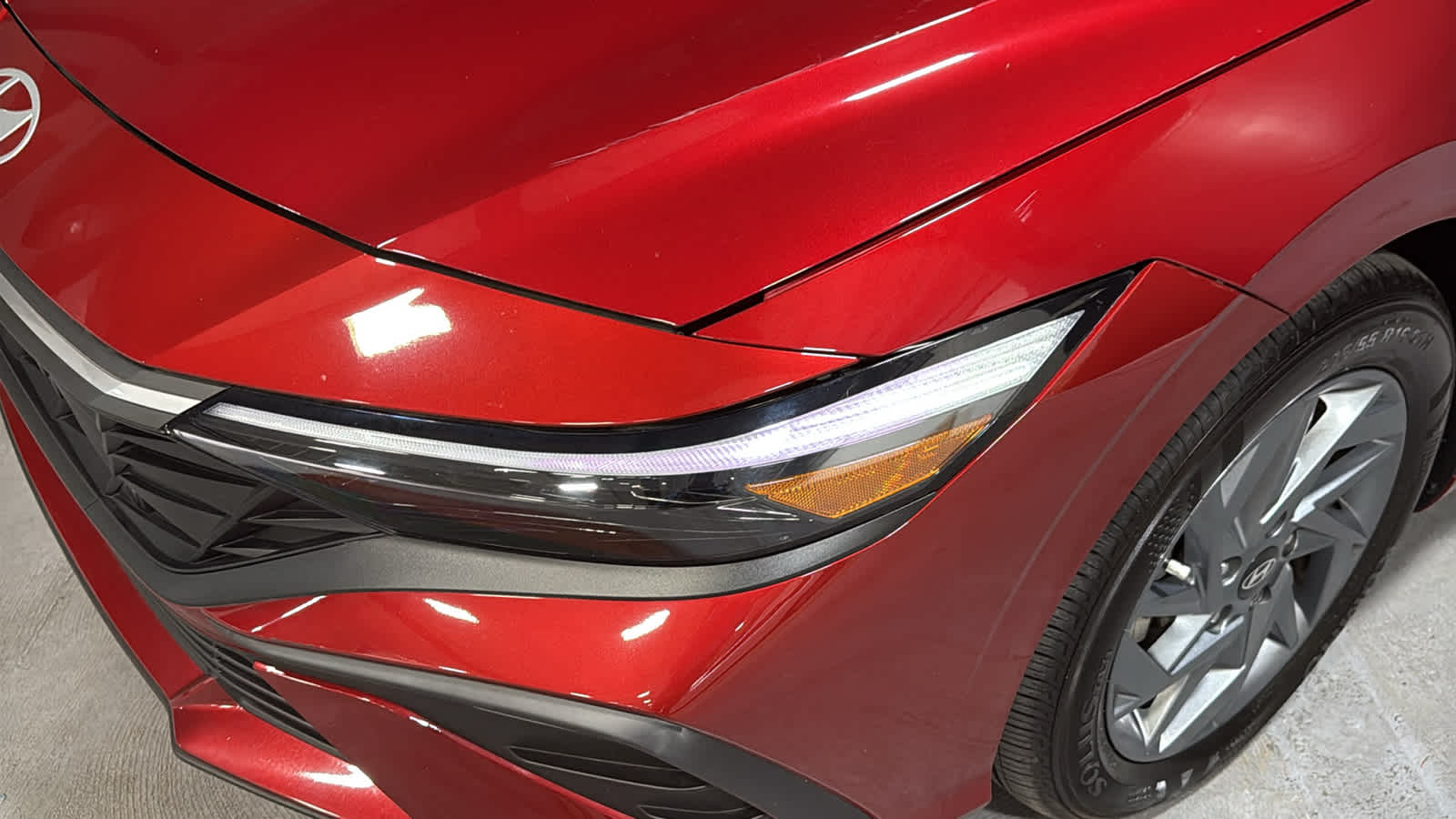 2024 Hyundai Elantra SEL - Photo 7