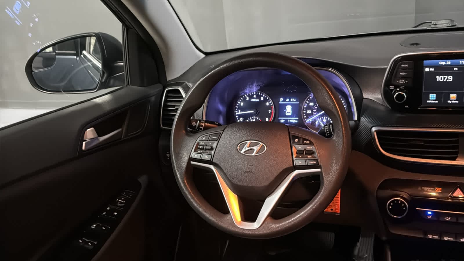 2019 Hyundai Tucson SE - Photo 22