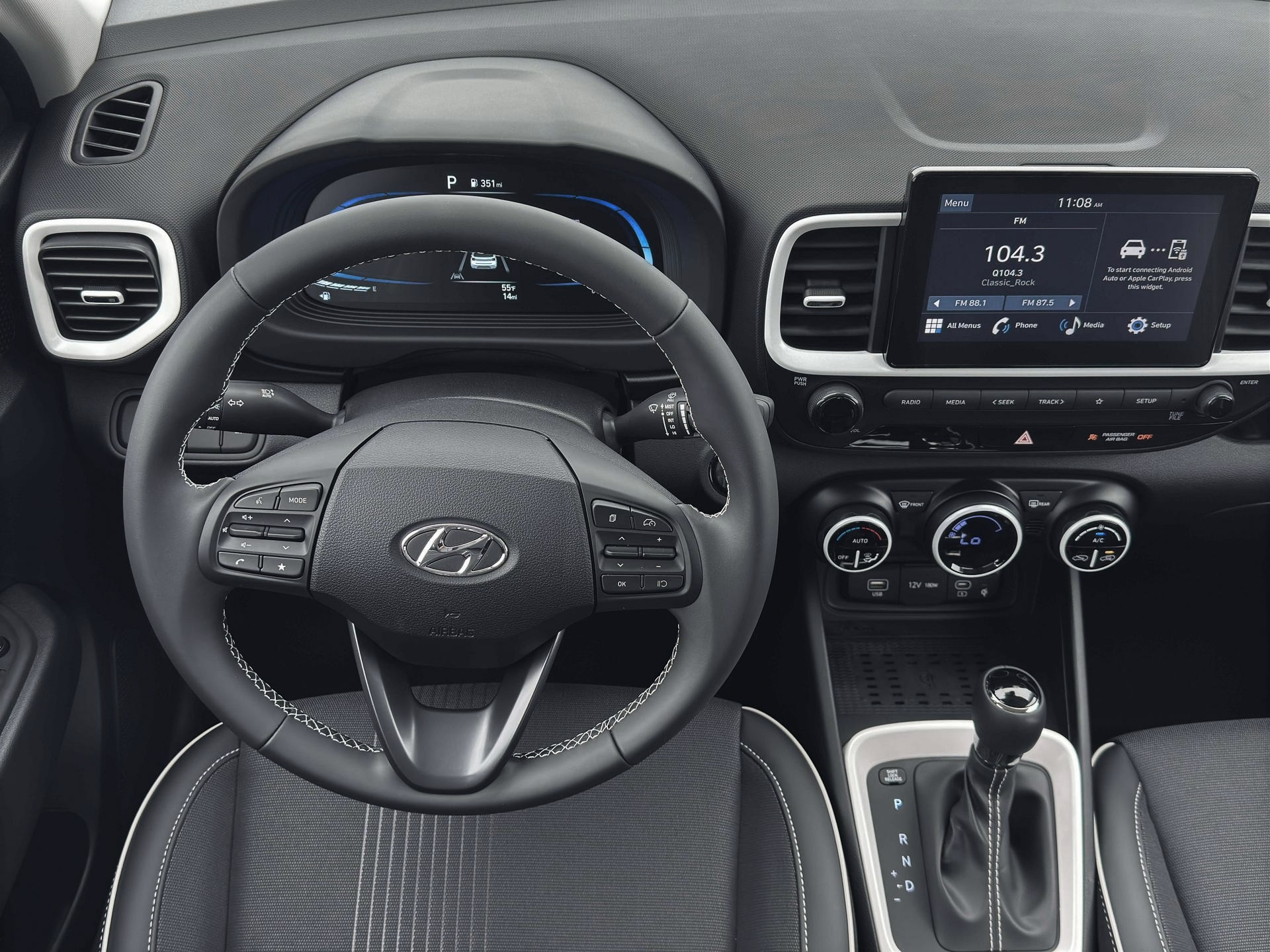 2026 Hyundai Venue SEL - Photo 17