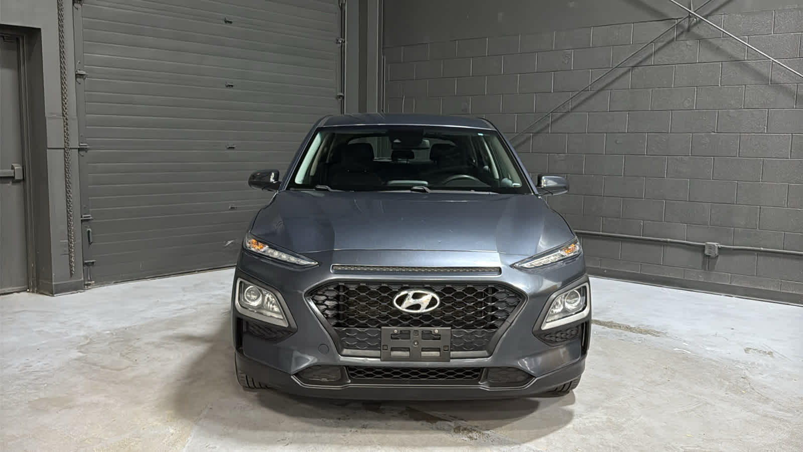 Used 2019 Hyundai Kona SE with VIN KM8K1CAA5KU253045 for sale in Danbury, CT