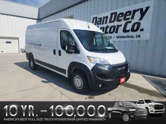 2026 RAM ProMaster Cargo Van Tradesman