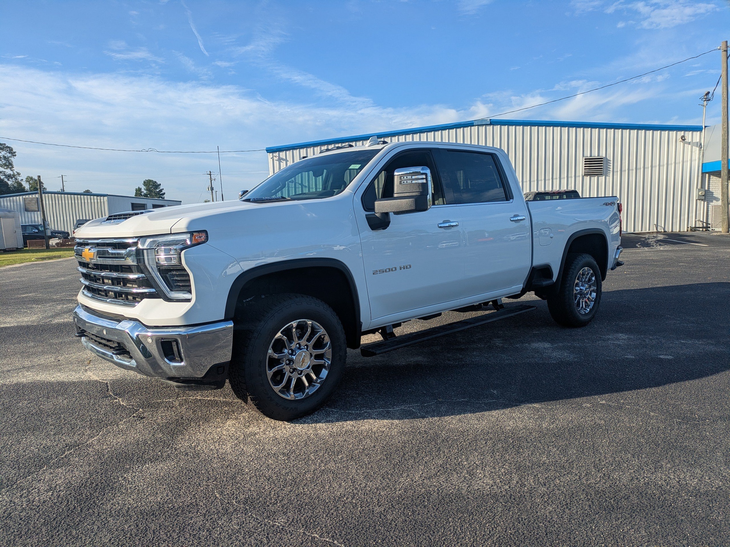 2026 Chevrolet Silverado 2500 HD LTZ - Photo 8