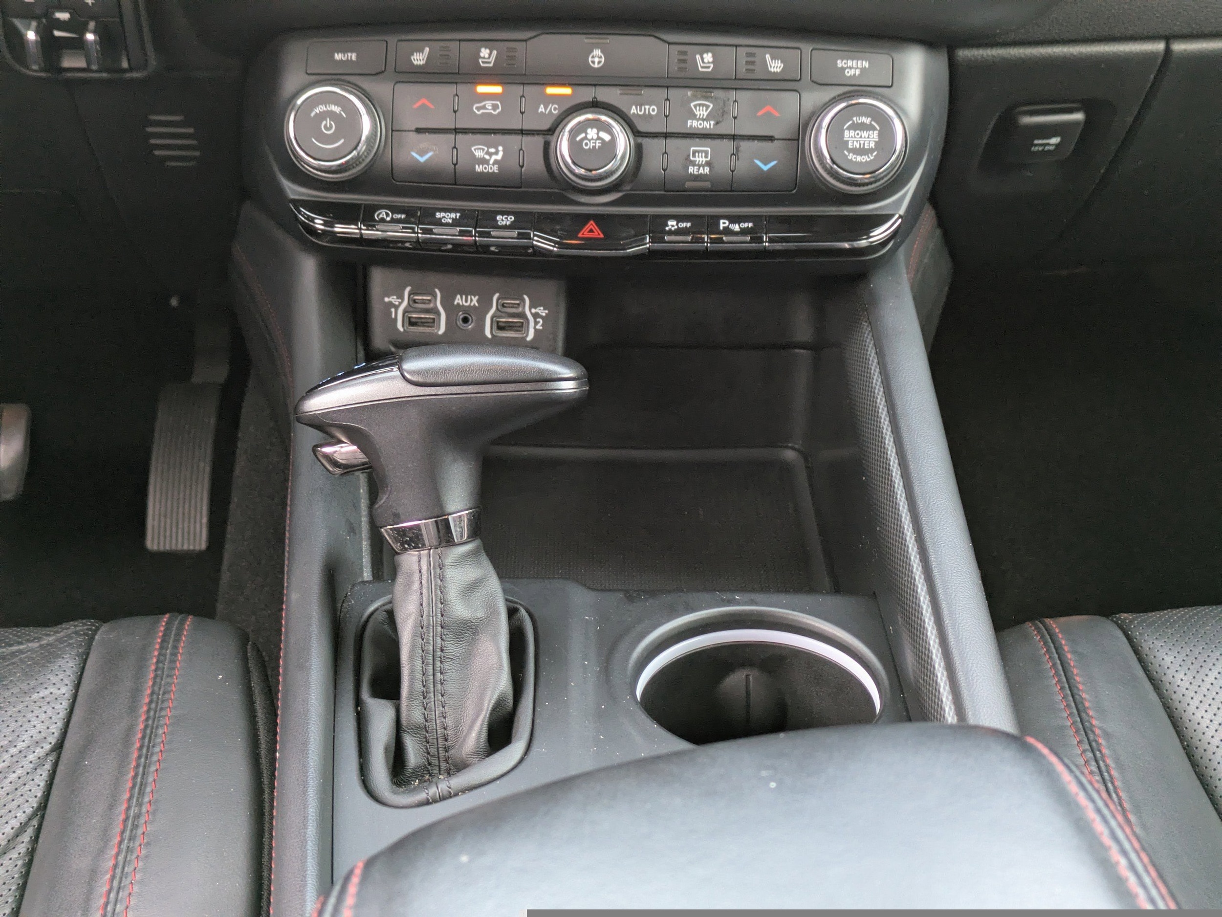 2024 Dodge Durango GT - Photo 22