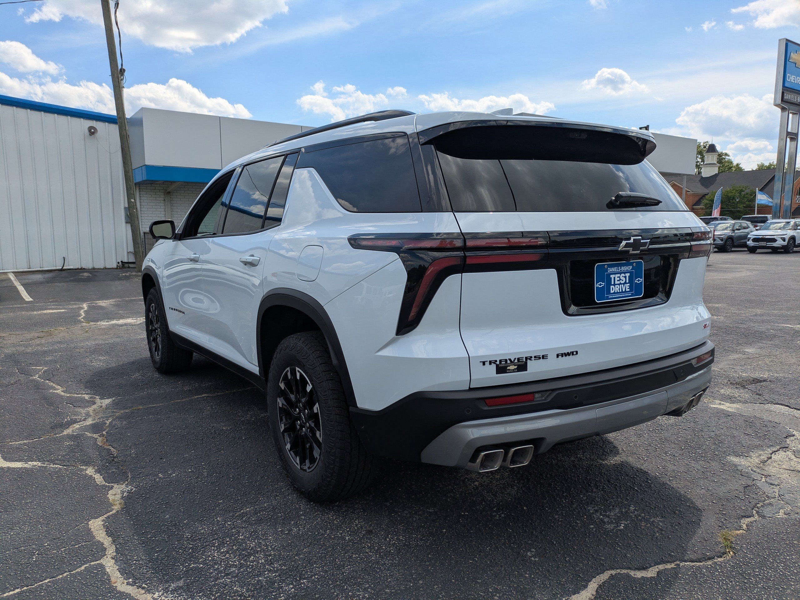 2026 Chevrolet Traverse Z71 - Photo 6