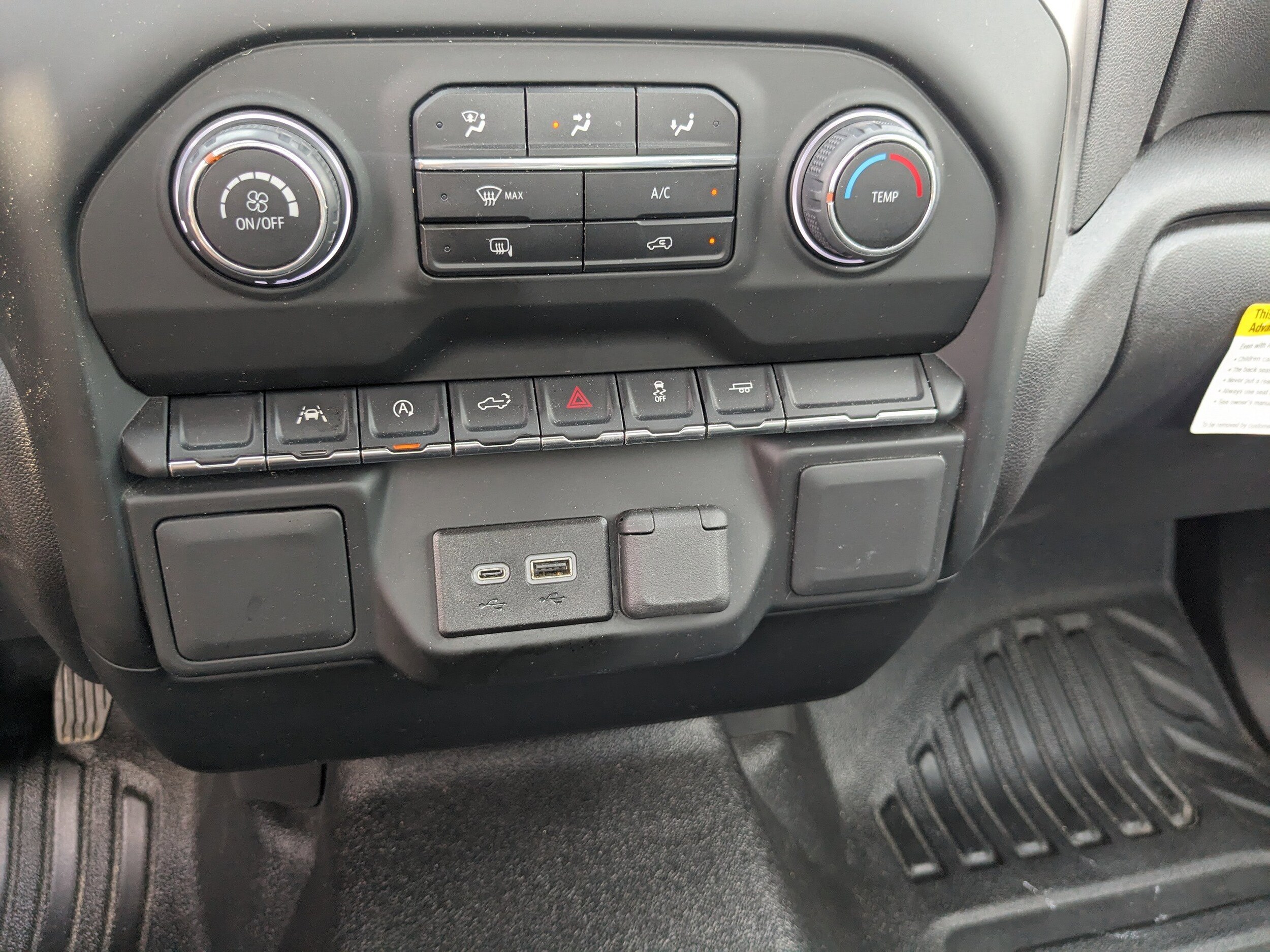 2024 Chevrolet Silverado 1500 Work Truck - Photo 18