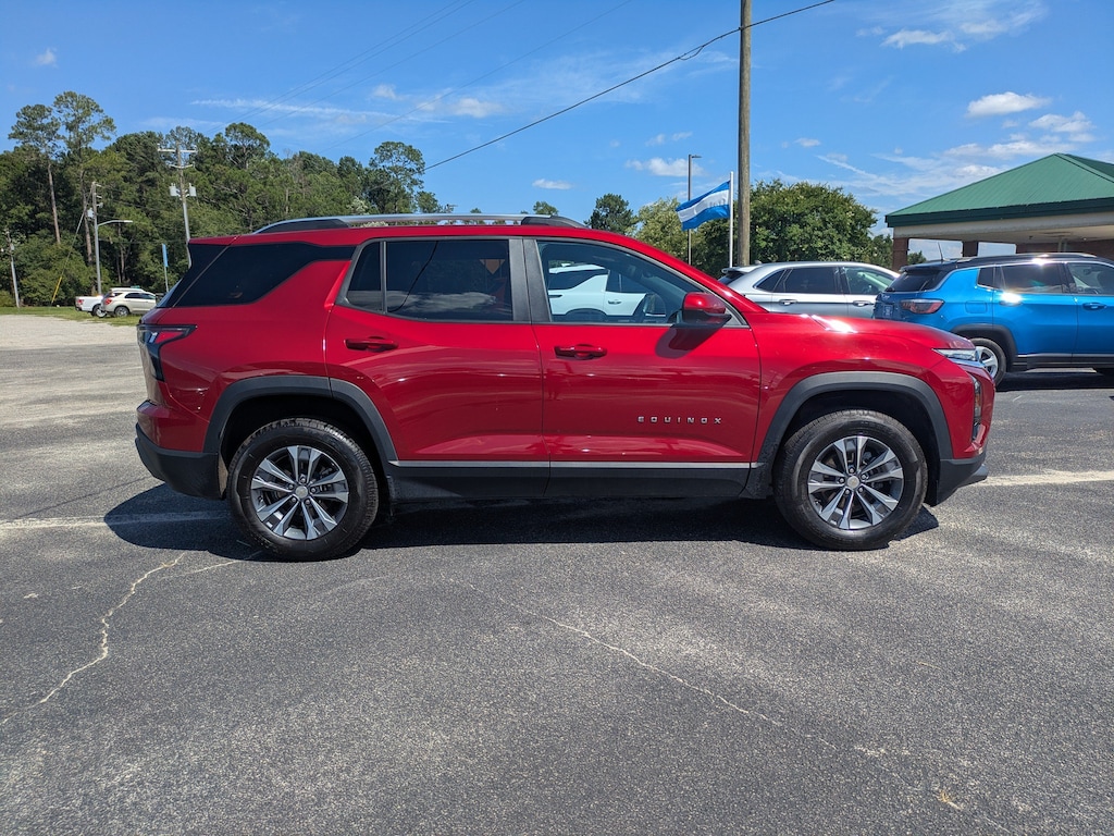 Used 2025 Chevrolet Equinox LT SUV
