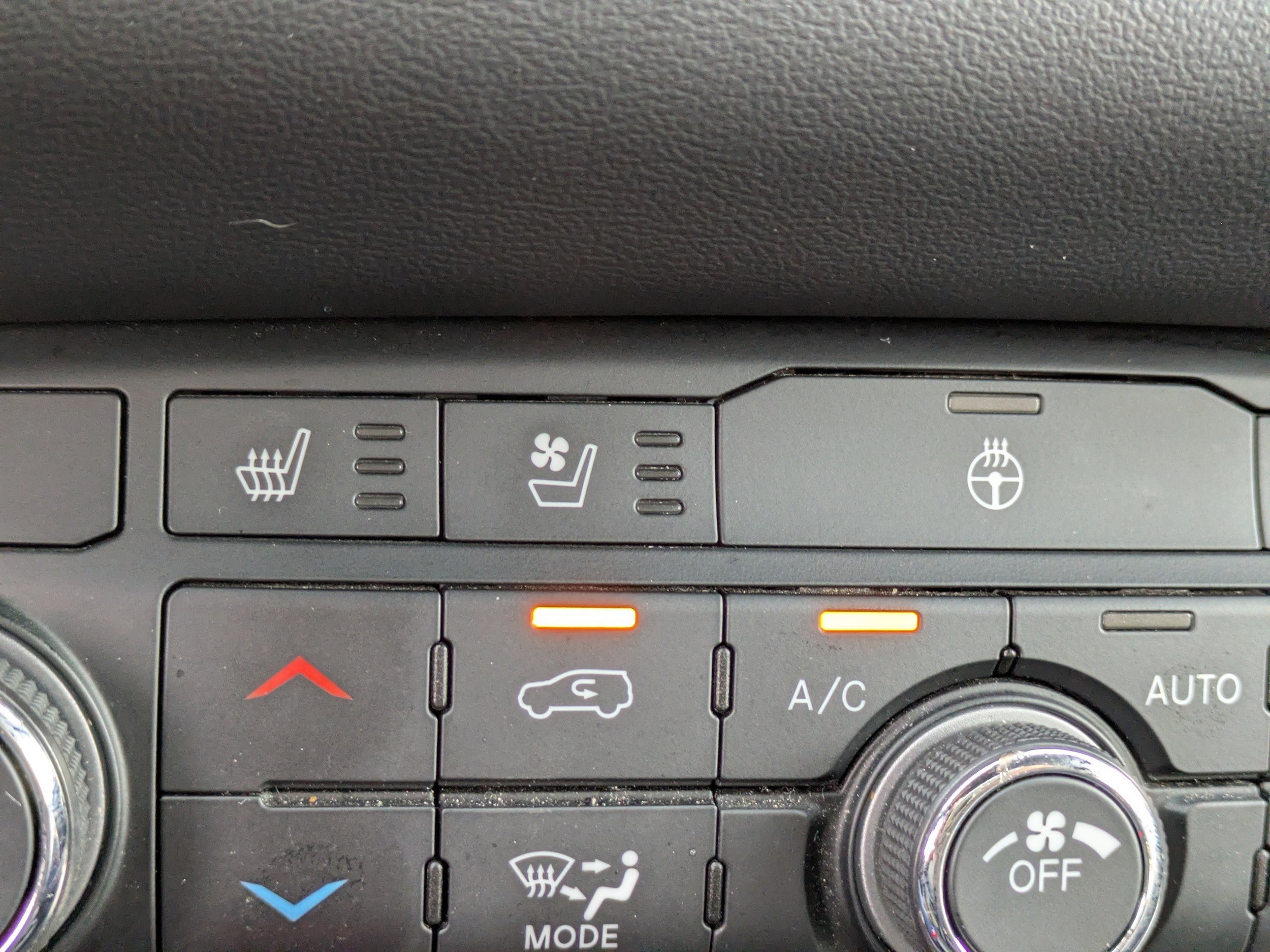 2024 Dodge Durango GT - Photo 28