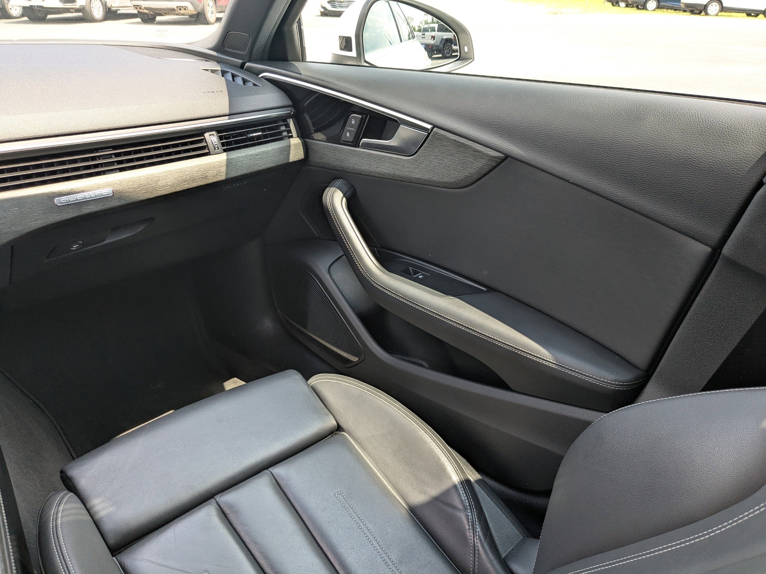 2023 Audi A4 Premium Plus - Photo 16
