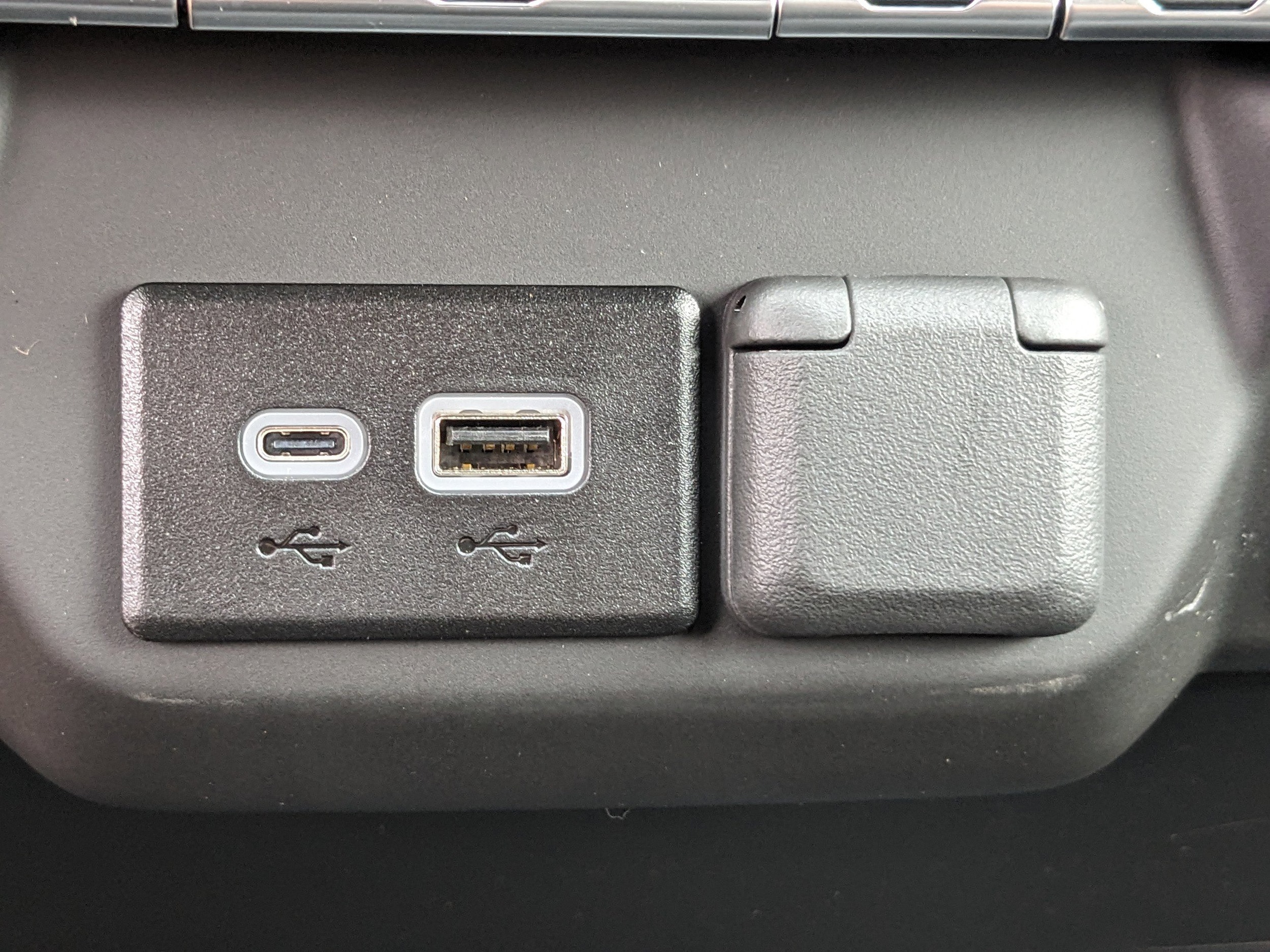2025 Chevrolet Silverado 1500 Work Truck - Photo 21