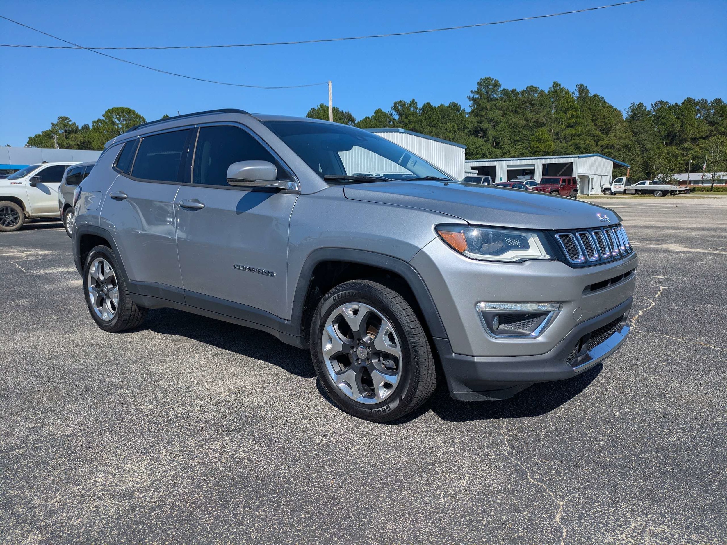 Used 2018 Jeep Compass Limited with VIN 3C4NJCCB1JT358570 for sale in Metter, GA