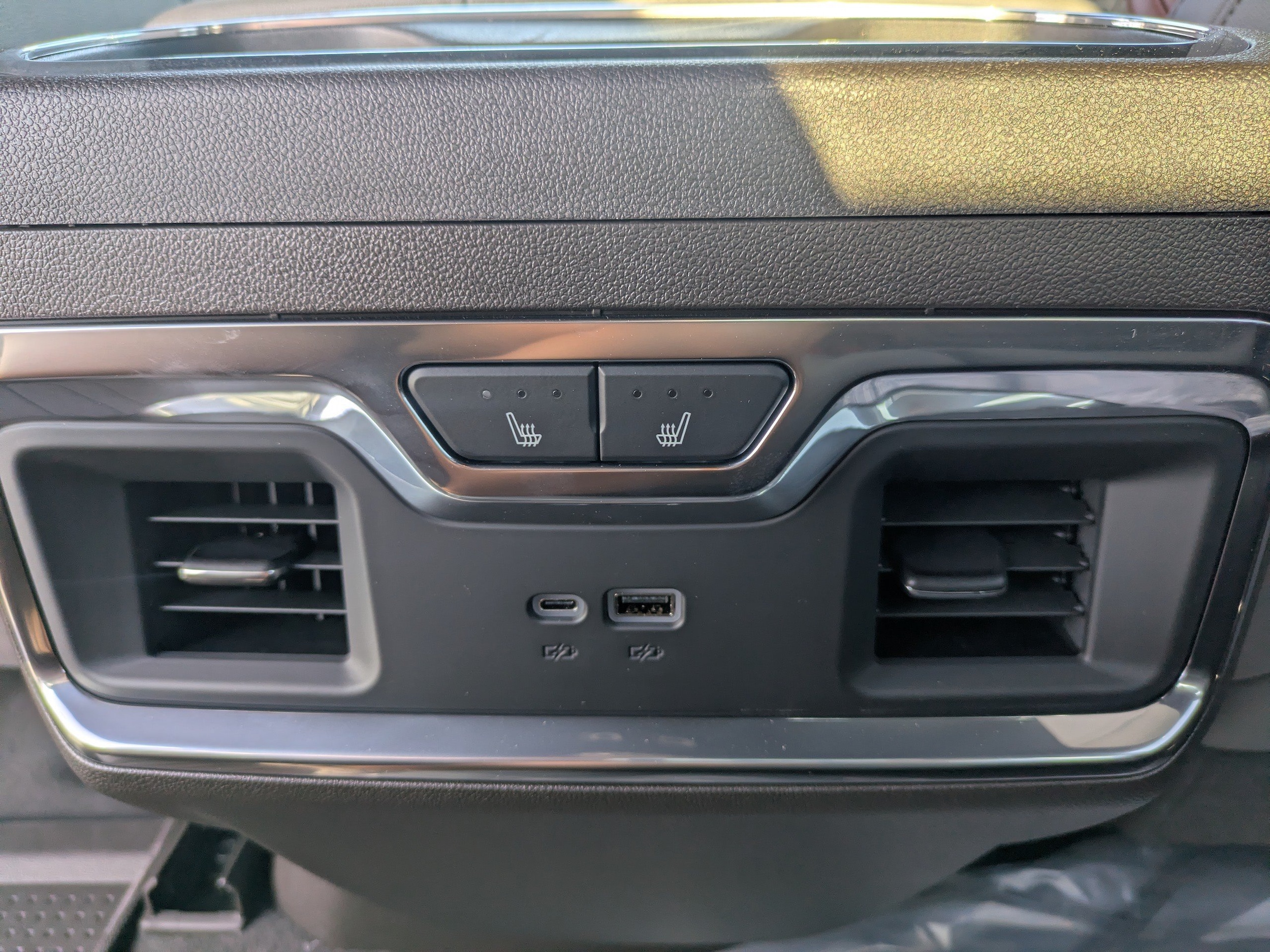 2026 Chevrolet Silverado 2500 HD LTZ - Photo 15